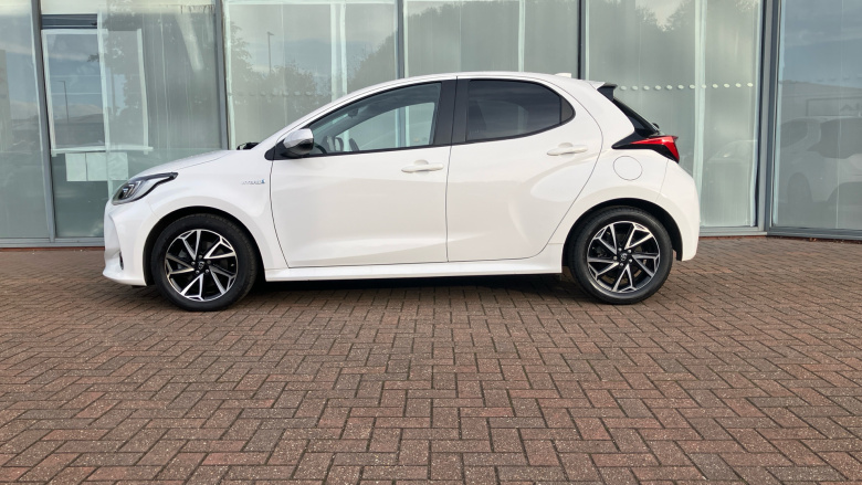 Toyota Yaris 1.5 Hybrid Design 5dr CVT Hybrid Hatchback